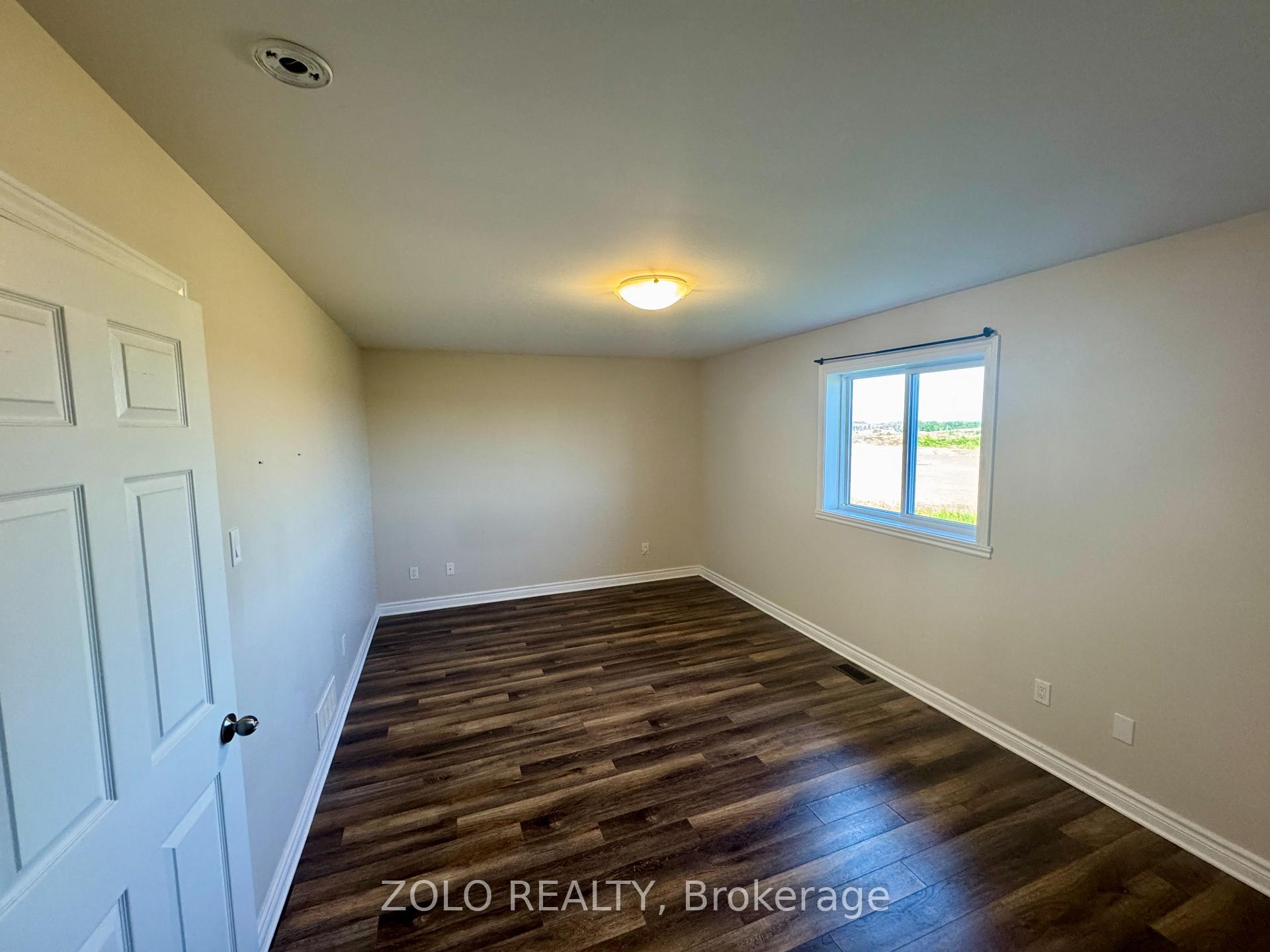 Photo 10 of 258 Bellwood Drive S, Cornwall — HOMEH