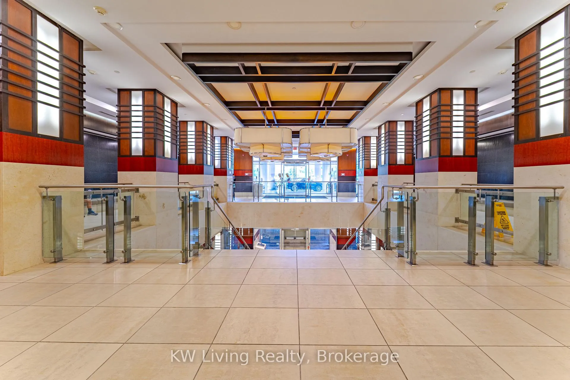 Photo 3 of Unit 727, 33 Cox Boulevard, Markham, Unionville — HOMEH