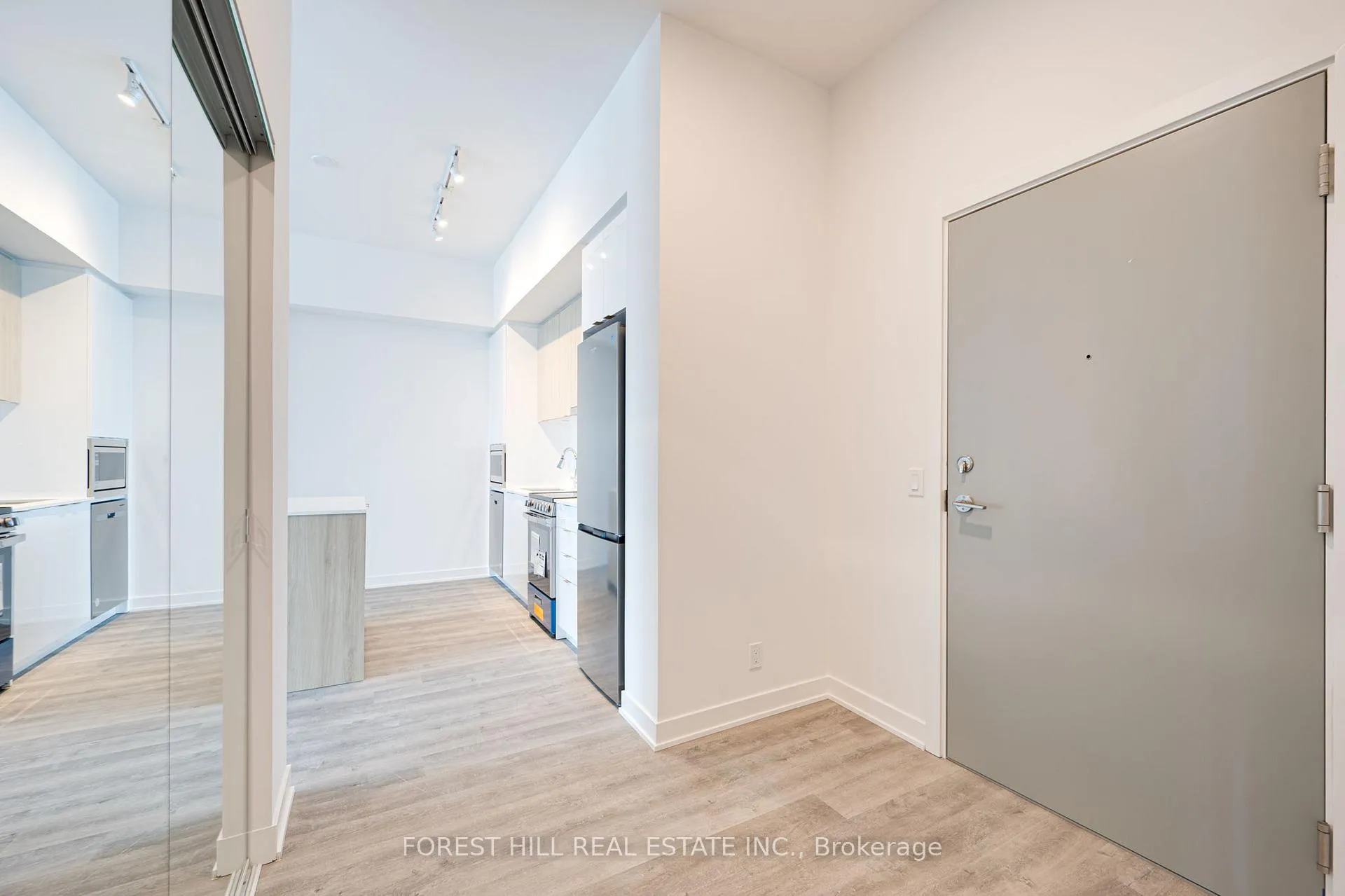 Photo 1 of Unit PH02, 30 Upper Mall Way, Vaughan, Brownridge — HOMEH