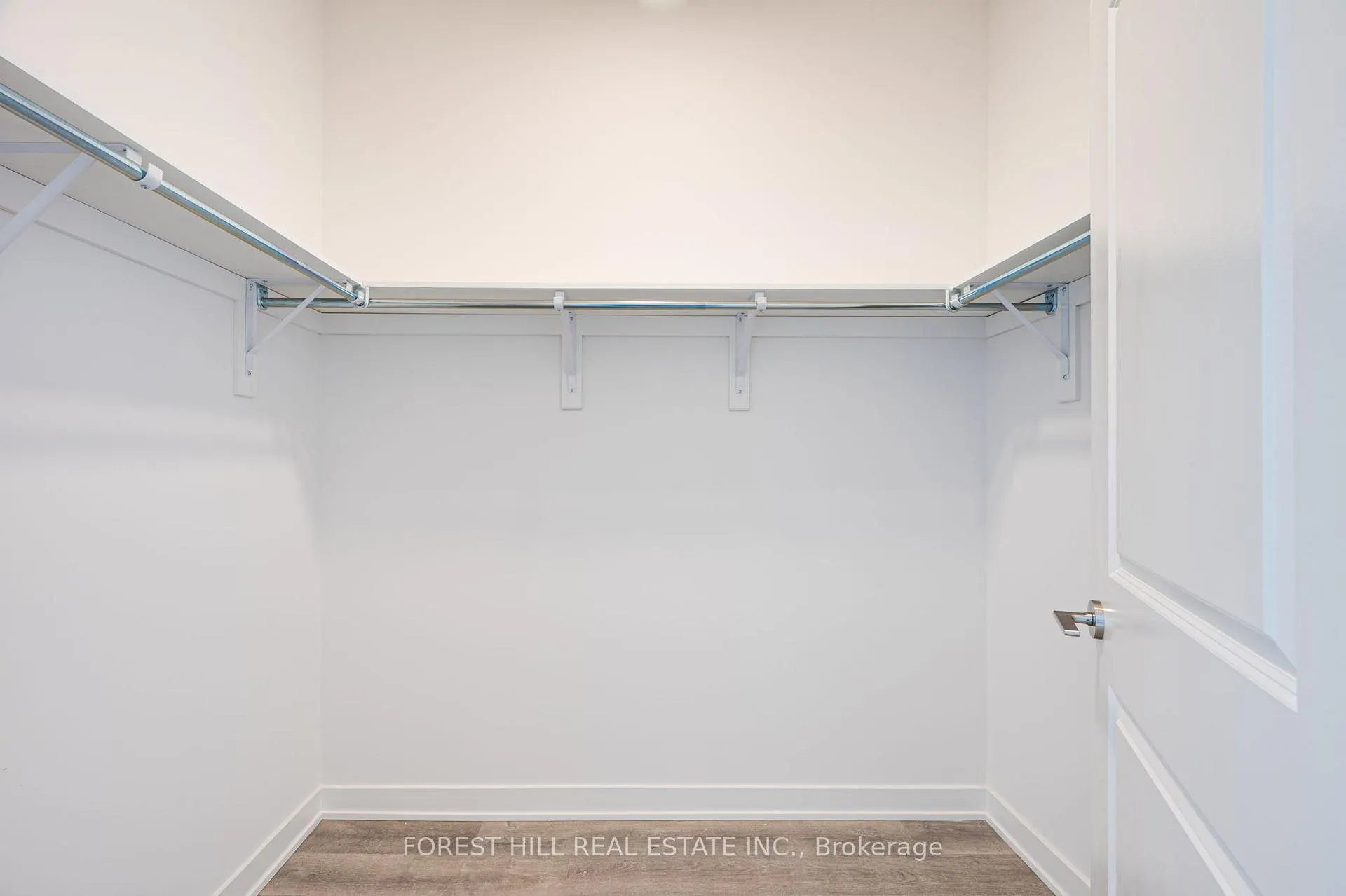 Photo 6 of Unit PH02, 30 Upper Mall Way, Vaughan, Brownridge — HOMEH