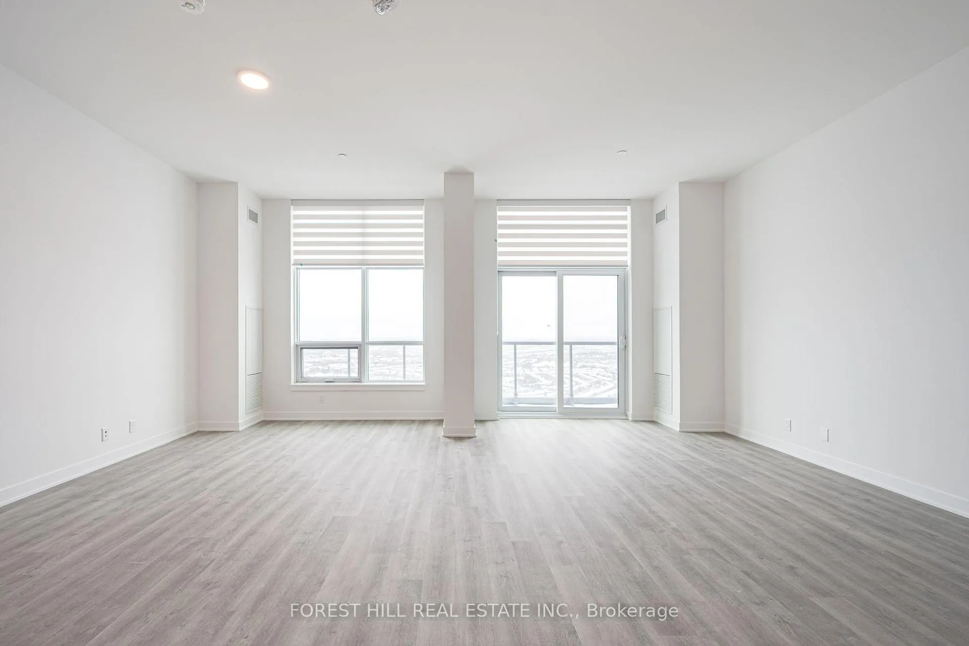 Photo 11 of Unit PH02, 30 Upper Mall Way, Vaughan, Brownridge — HOMEH