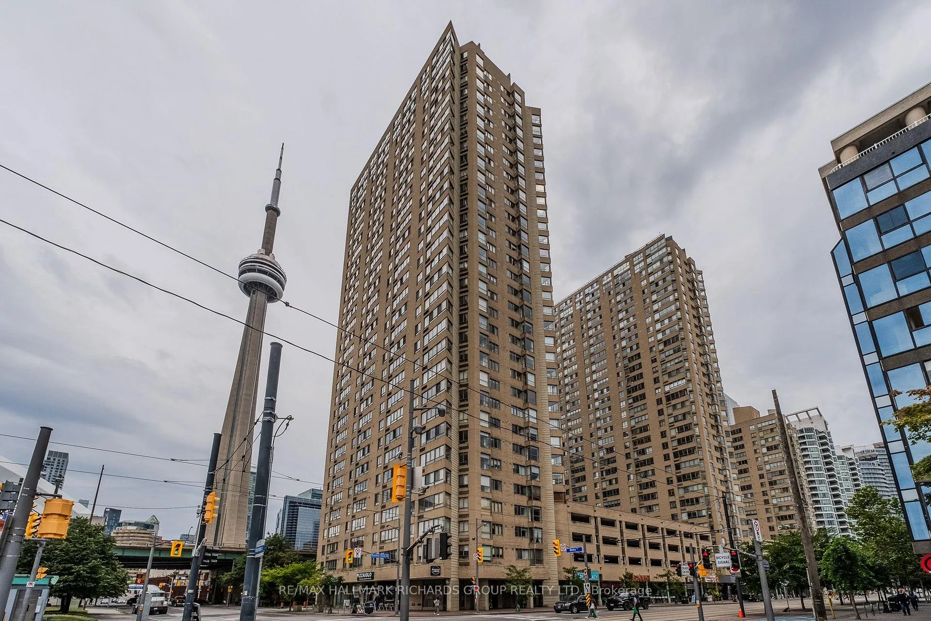 Photo 1 of Unit 2805, 270 Queens Quay W, Toronto, Waterfront Communities — HOMEH