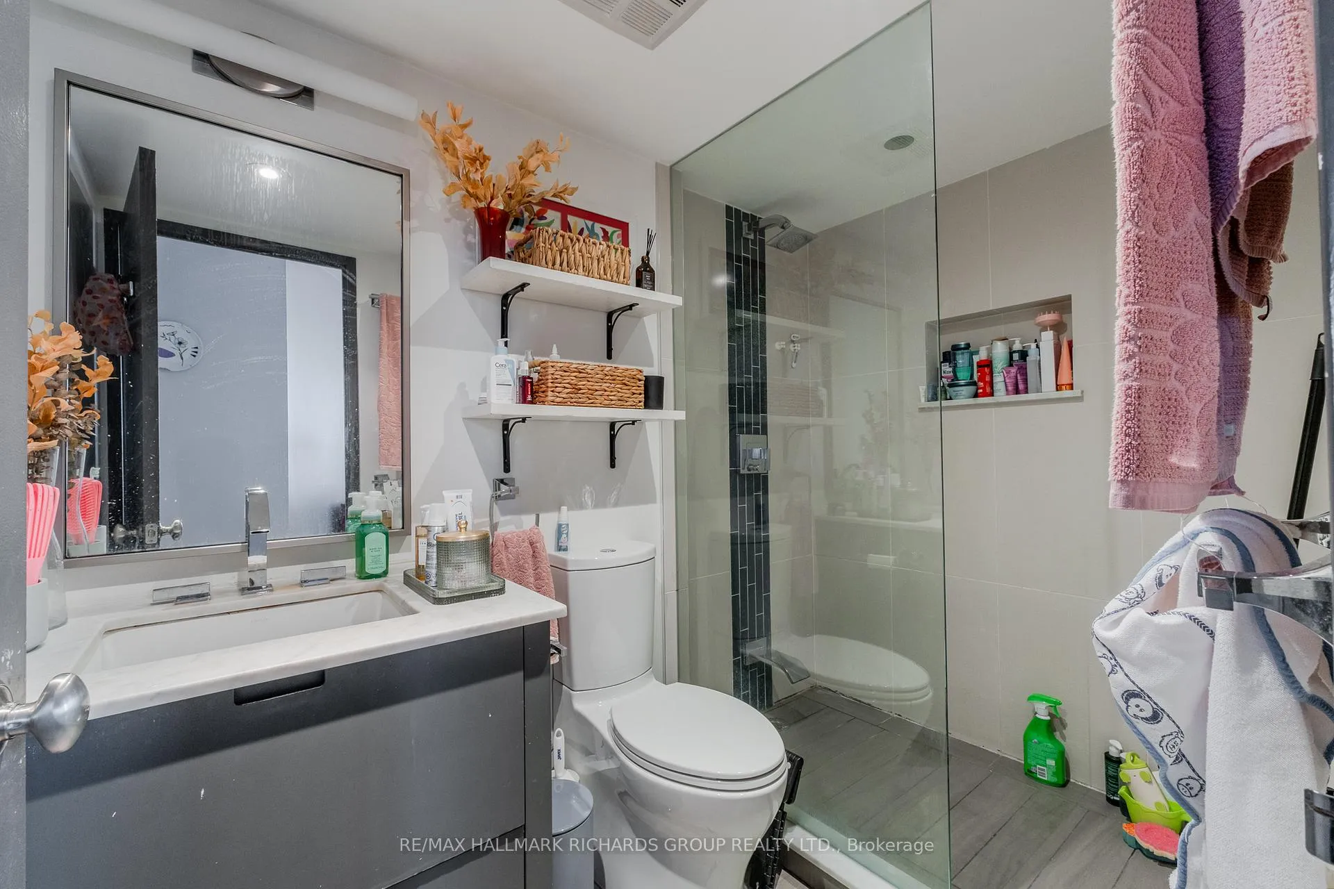Photo 13 of Unit 2805, 270 Queens Quay W, Toronto, Waterfront Communities — HOMEH