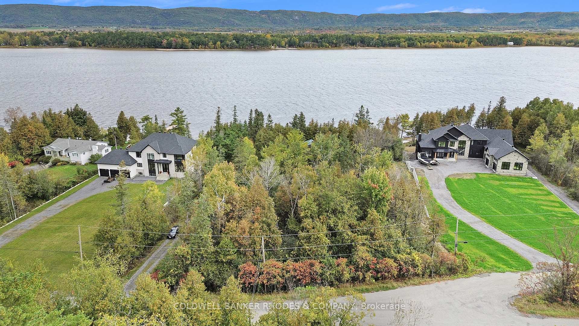 Photo 26 of 3412 Baskins Beach Road, Ottawa, Dunrobin Shores — HOMEH