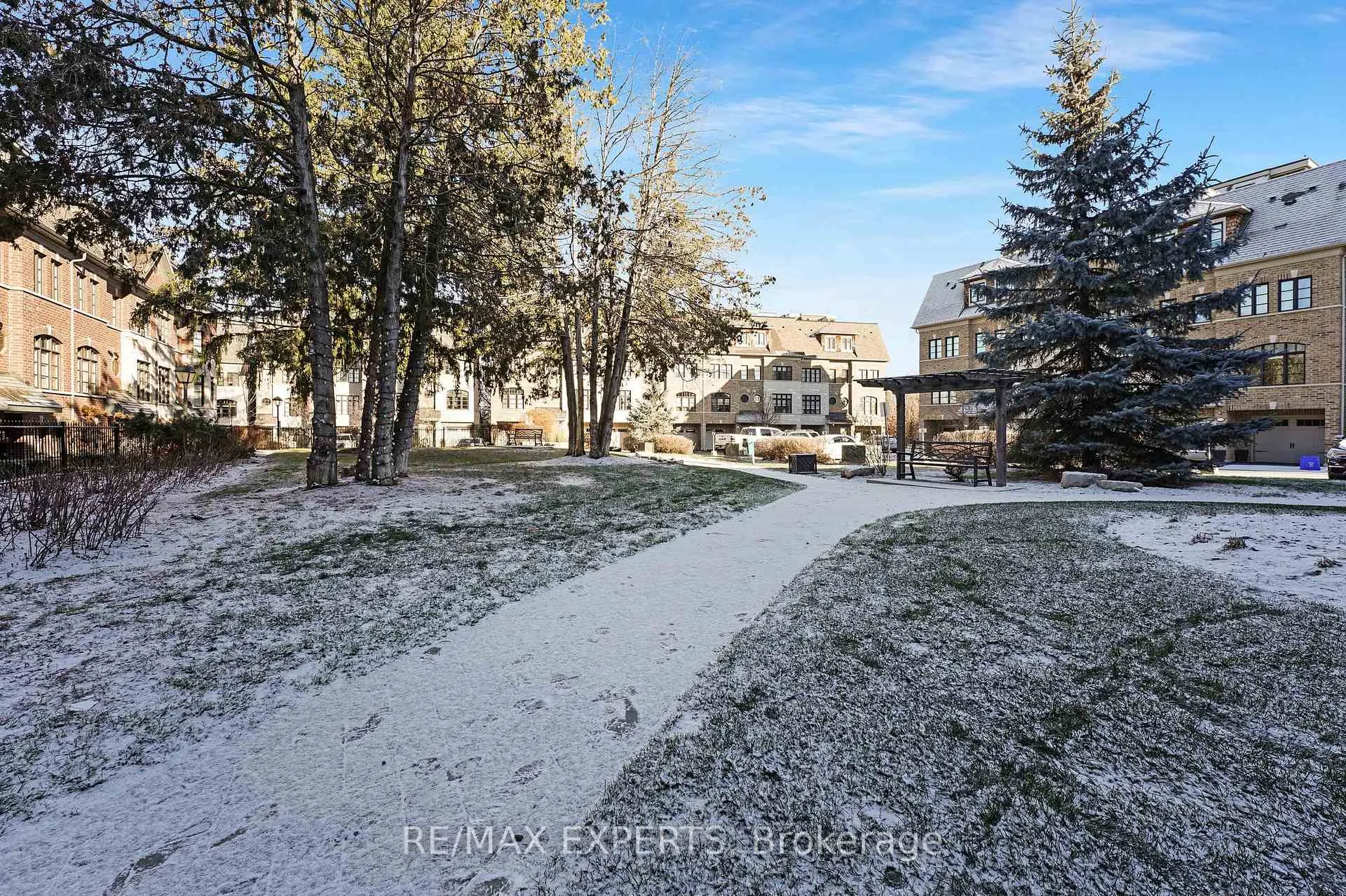 Photo 34 of 8335 Kipling Avenue, Vaughan, West Woodbridge — HOMEH