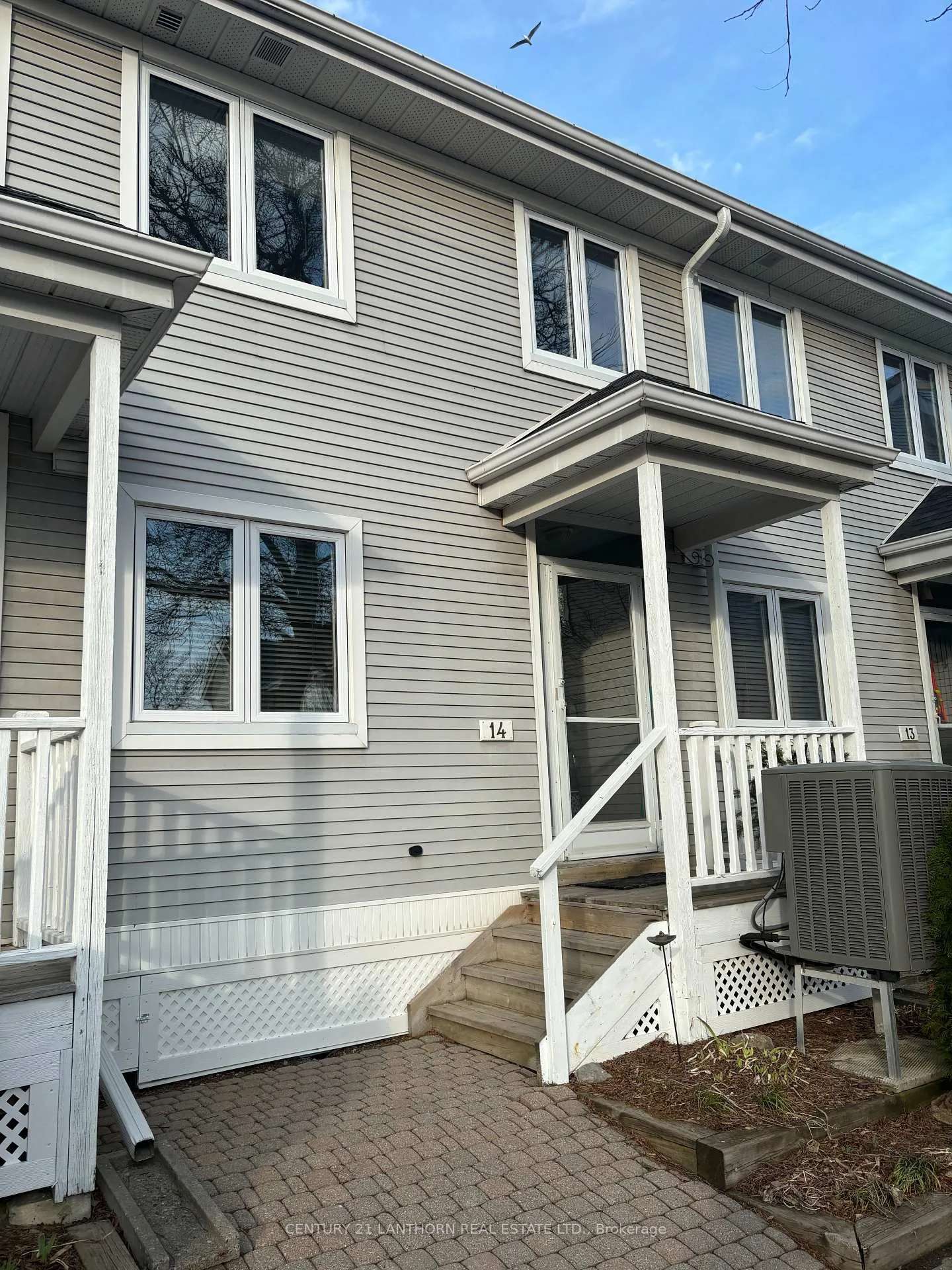 Photo 9 of 1-14 Mortimer Street, Prince Edward County, Picton Ward — HOMEH