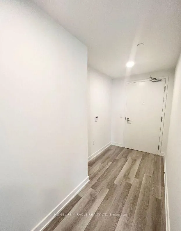 Photo 4 of Unit 3213, 230 Simcoe Street, Toronto, Kensington-Chinatown — HOMEH