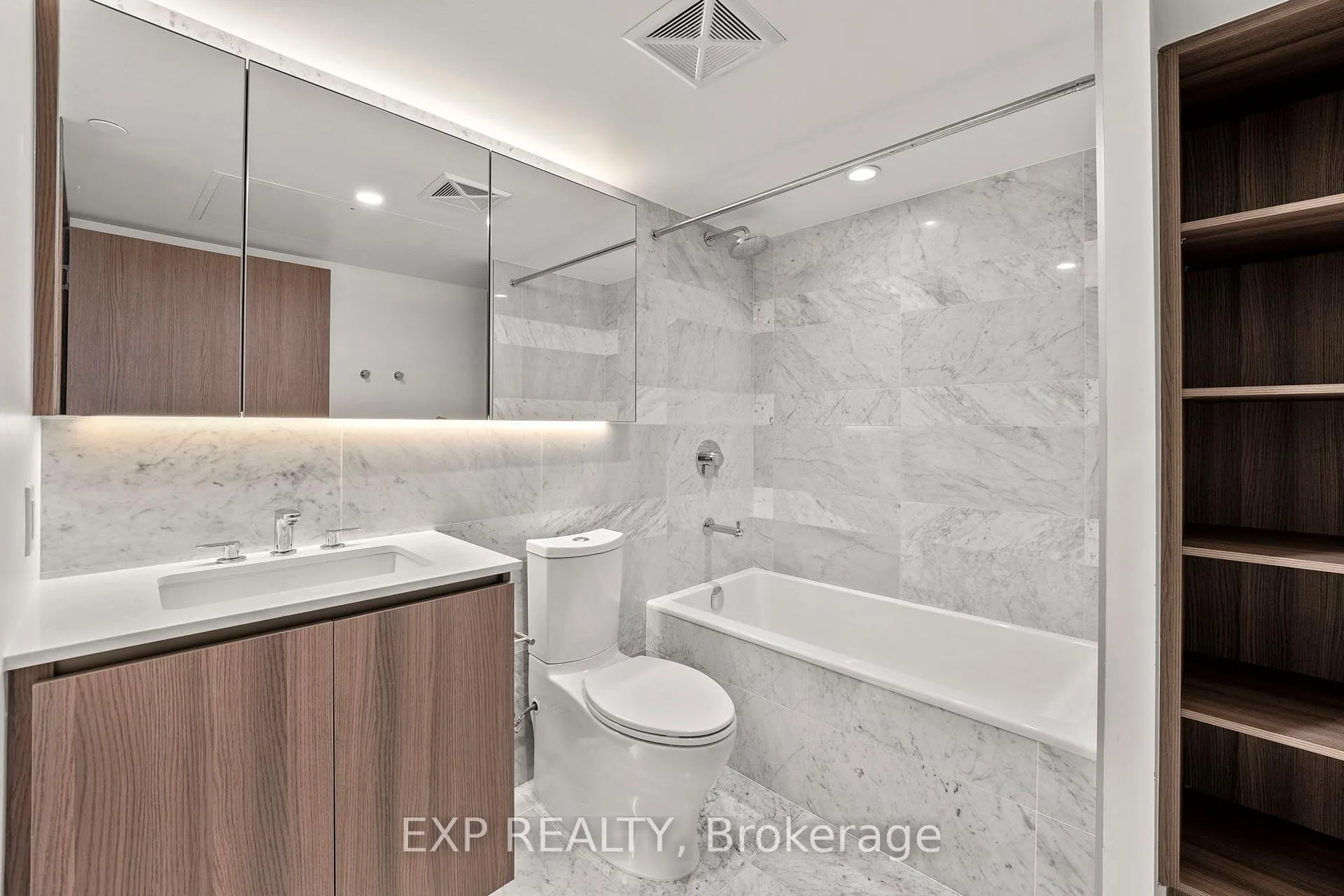 Photo 24 of Unit 1115, 19 Bathurst Street, Toronto, Waterfront Communities — HOMEH