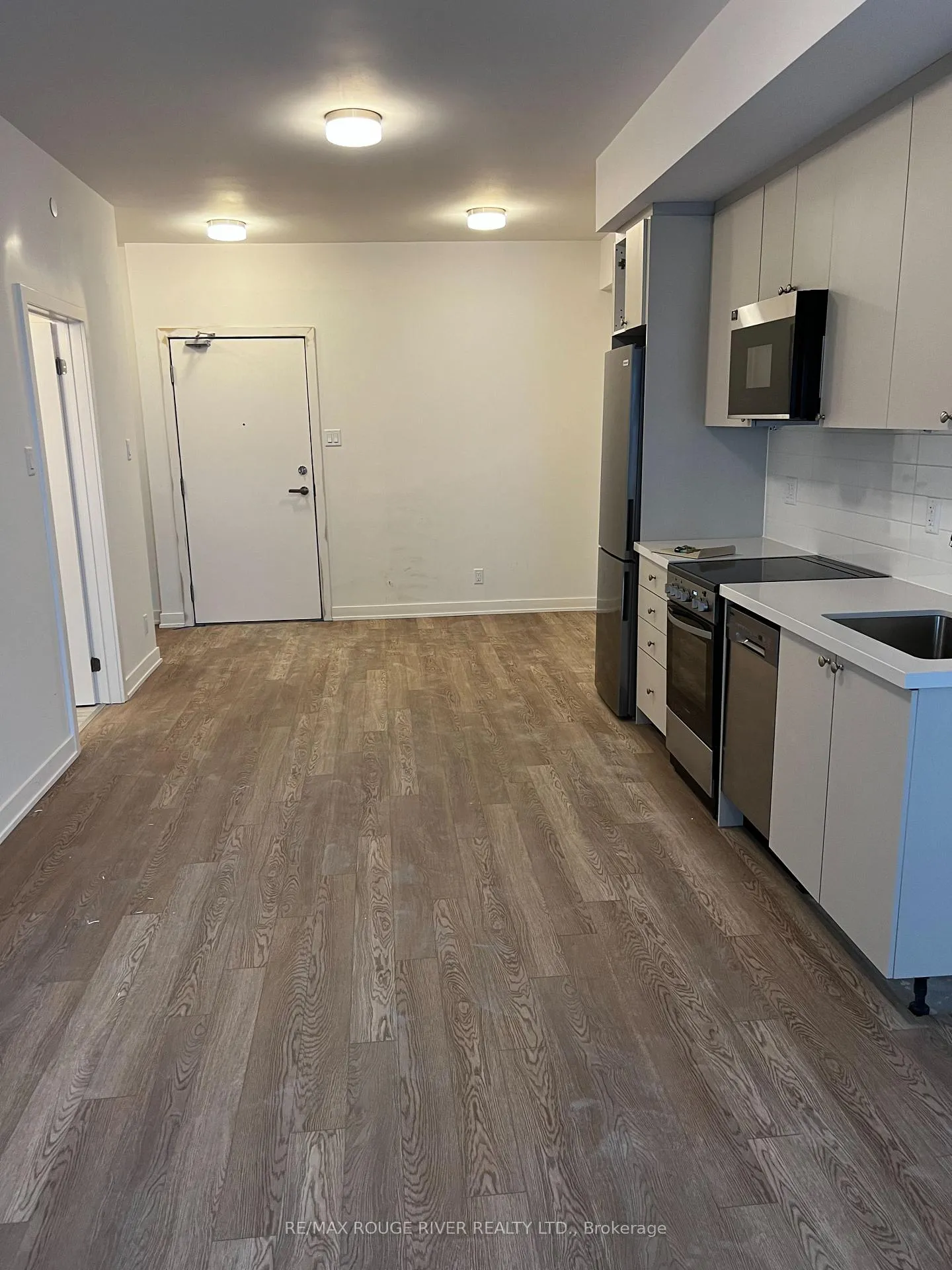 Photo 5 of Unit 510, 55 Clarington Boulevard, Clarington, Bowmanville — HOMEH