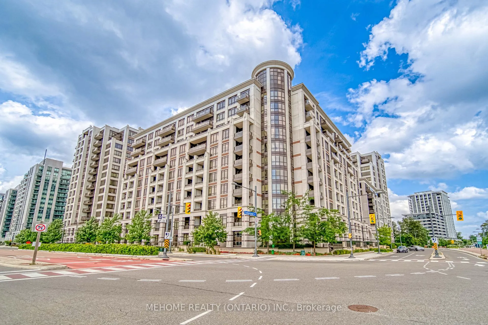 Front of Unit 617, 99 South Town Centre Boulevard