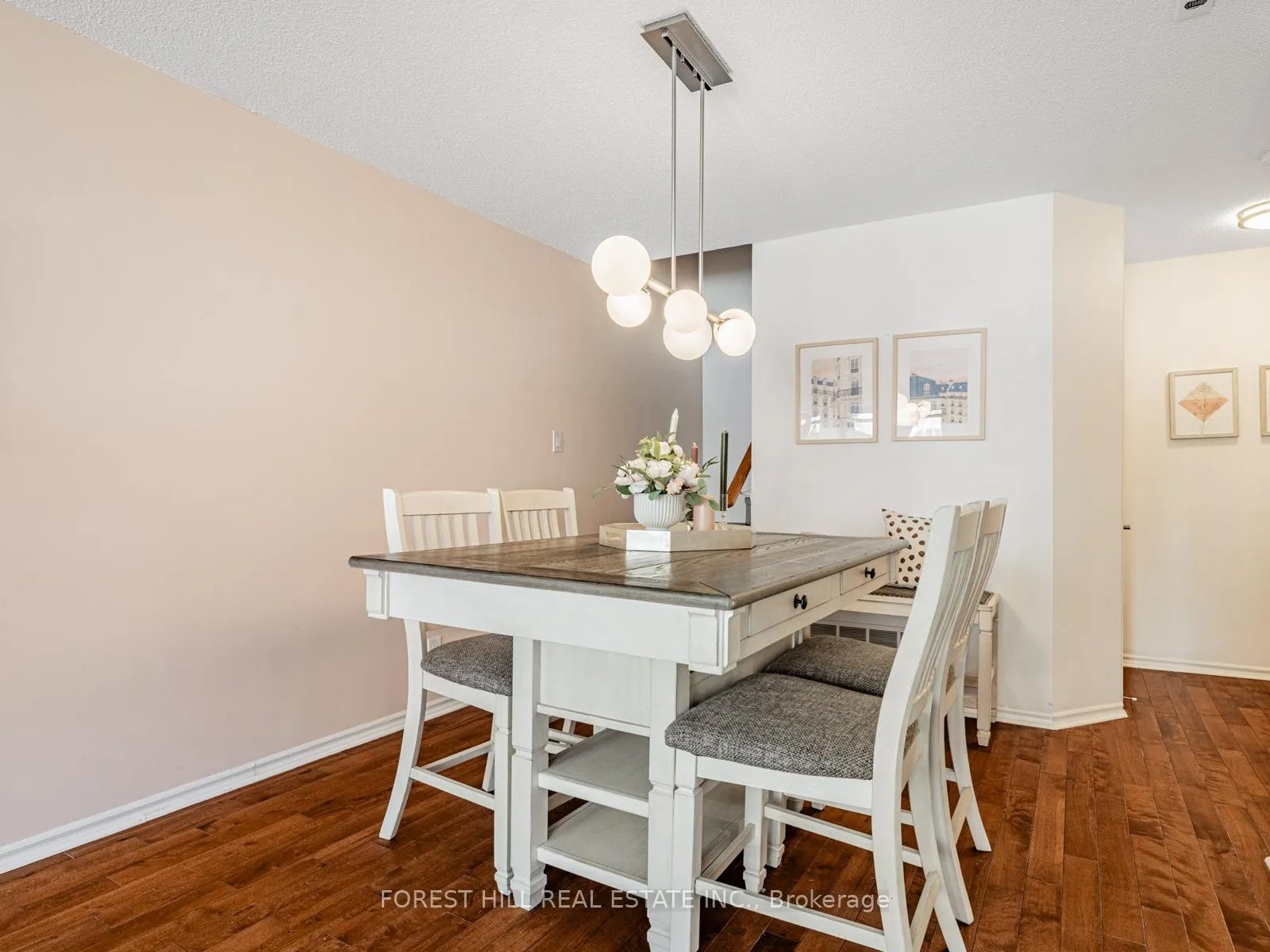 Photo 4 of Unit 95, 151 Townsgate Drive, Vaughan, Crestwood-Springfarm-Yorkhill — HOMEH
