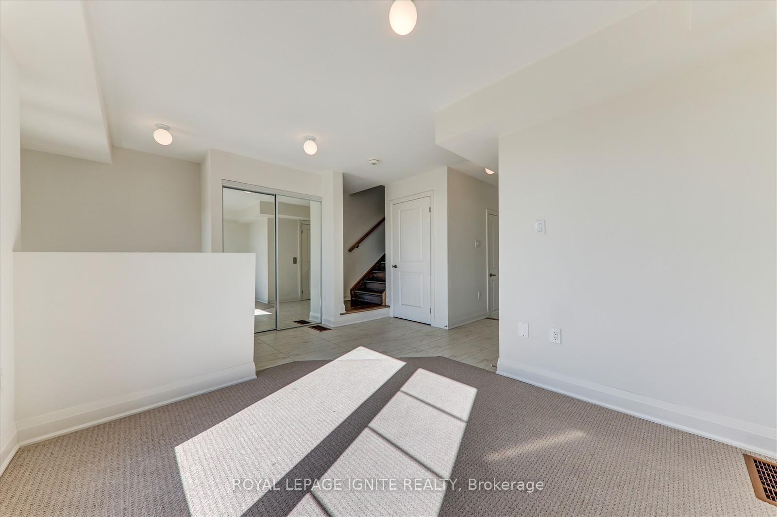 Photo 7 of 807 Port Darlington Road, Clarington, Bowmanville — HOMEH