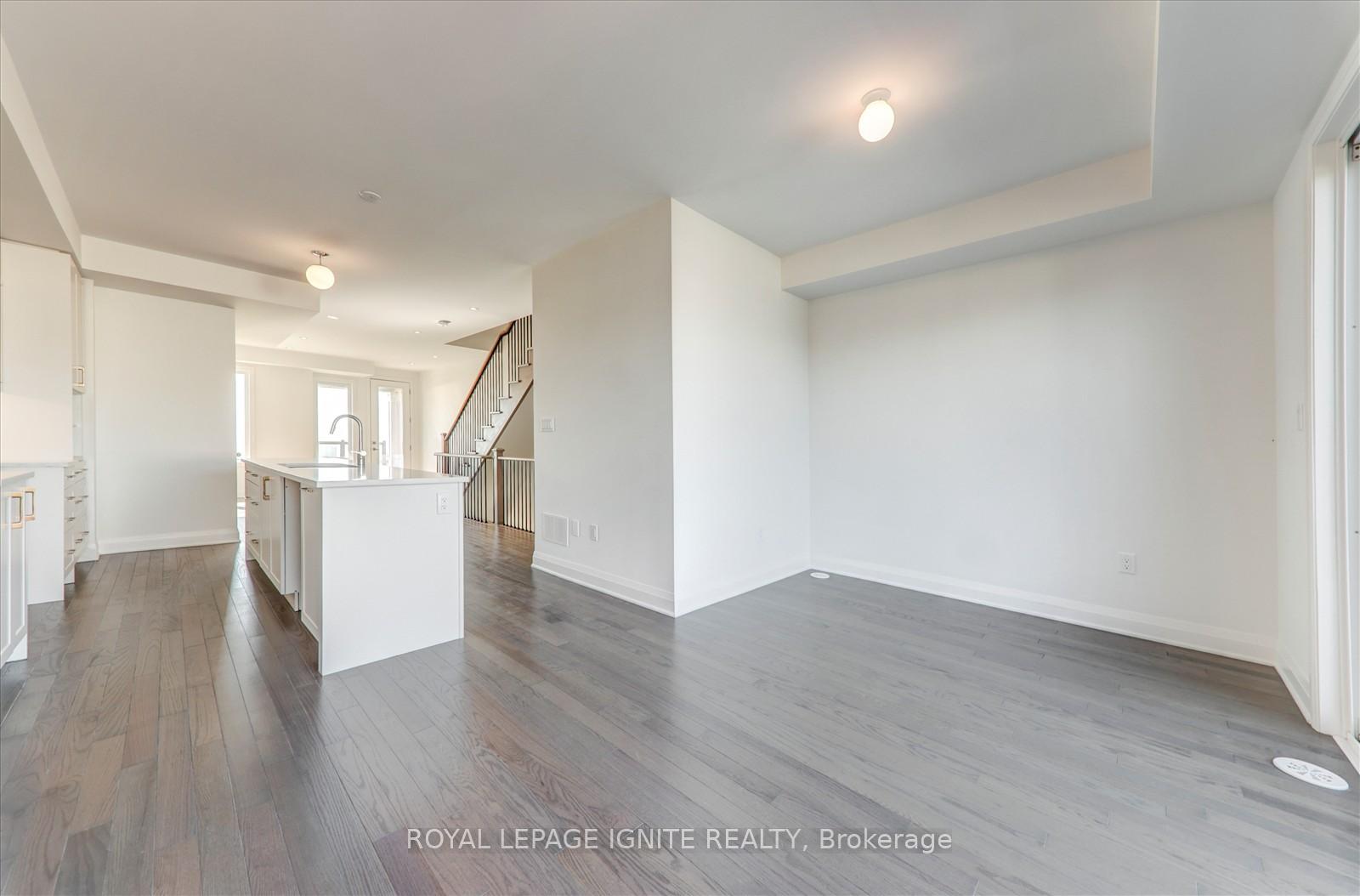 Photo 14 of 807 Port Darlington Road, Clarington, Bowmanville — HOMEH
