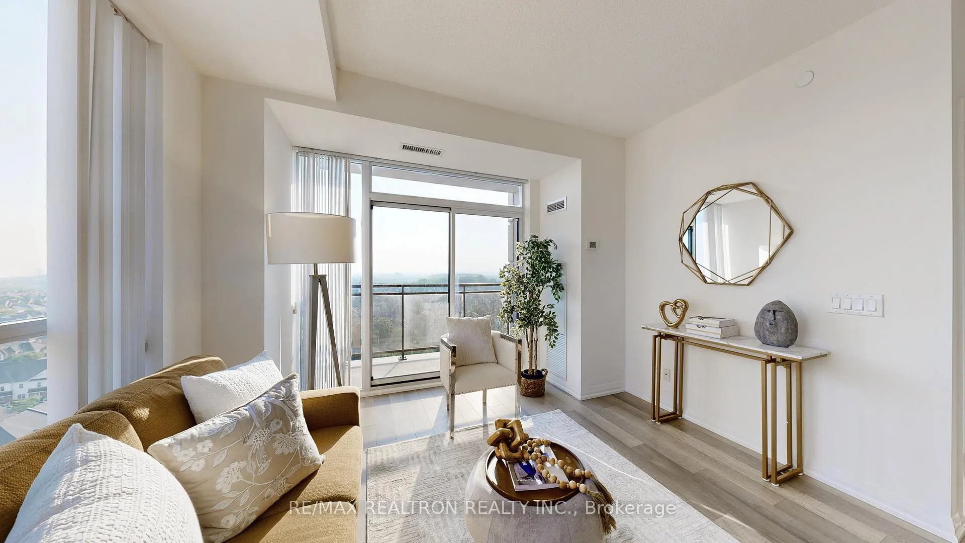 Photo 6 of Unit 1605, 9506 Markham Road, Markham, Wismer — HOMEH