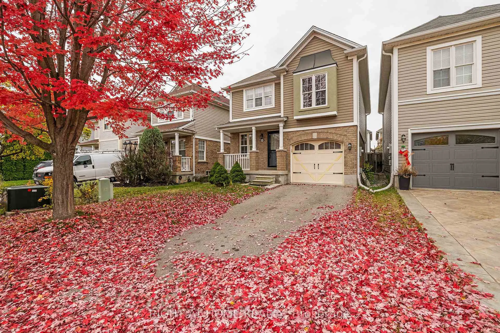 Photo 2 of 80 Powell Drive, Hamilton, Binbrook — HOMEH