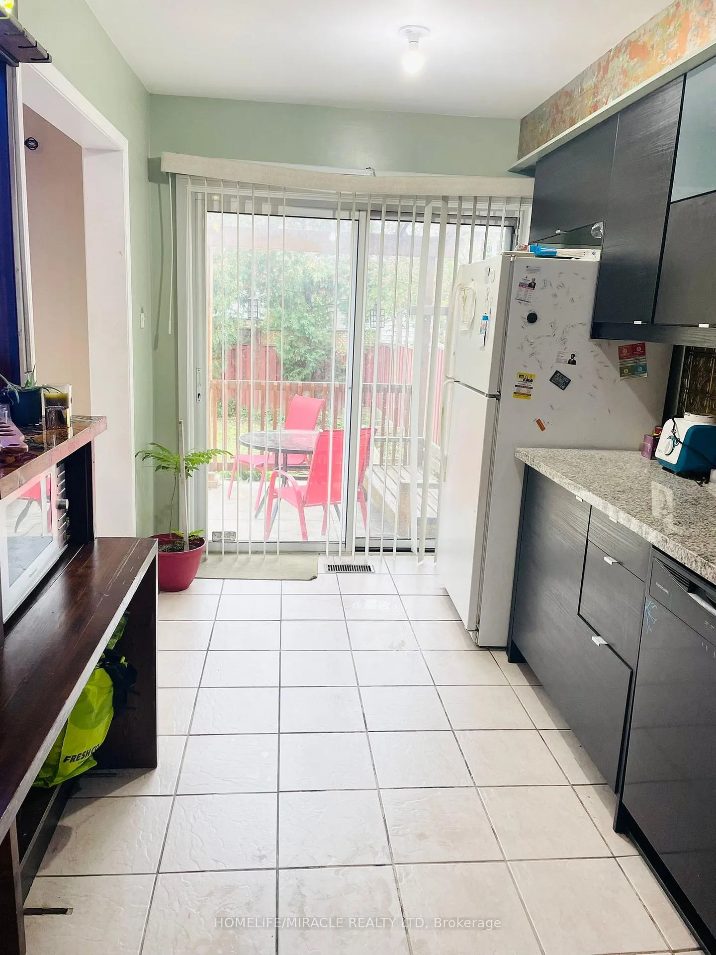 Photo 32 of 61 Carrie Crescent, Brampton, Fletcher's West — HOMEH