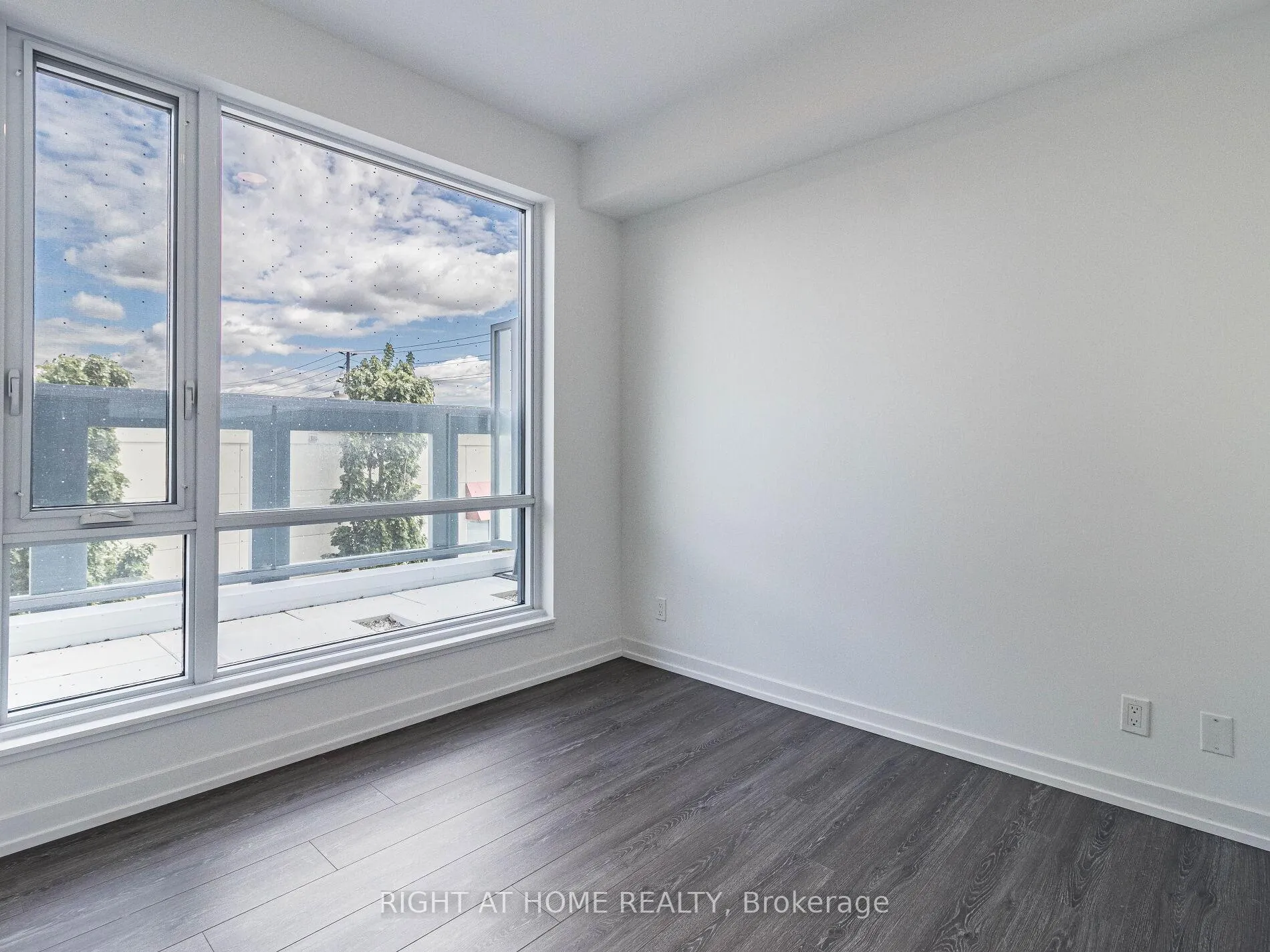 Photo 25 of Unit 203, 7950 bathurst Street, Vaughan, Beverley Glen — HOMEH