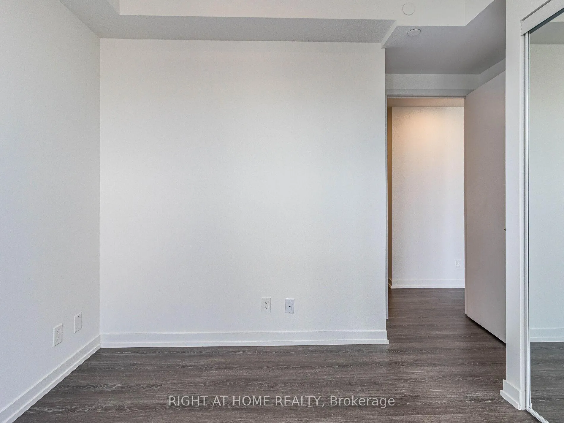 Photo 27 of Unit 203, 7950 bathurst Street, Vaughan, Beverley Glen — HOMEH