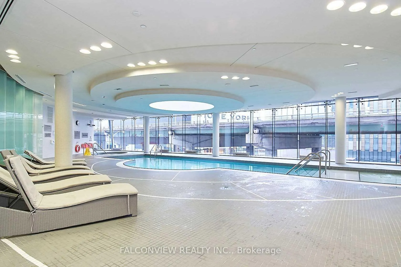 Photo 9 of Unit 4902, 12 York Street, Toronto, Waterfront Communities — HOMEH