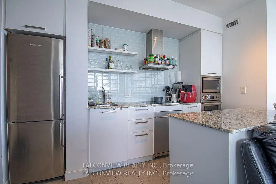 Photo 19 of Unit 4902, 12 York Street, Toronto, Waterfront Communities — HOMEH