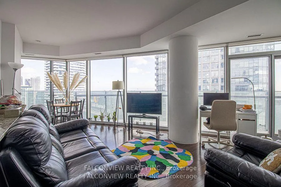 Photo 20 of Unit 4902, 12 York Street, Toronto, Waterfront Communities — HOMEH