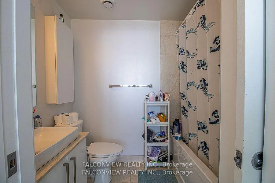 Photo 27 of Unit 4902, 12 York Street, Toronto, Waterfront Communities — HOMEH
