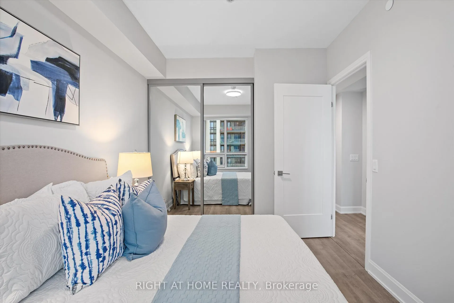 Photo 16 of Unit 1010, 38 Gandhi Lane, Markham, Commerce Valley — HOMEH