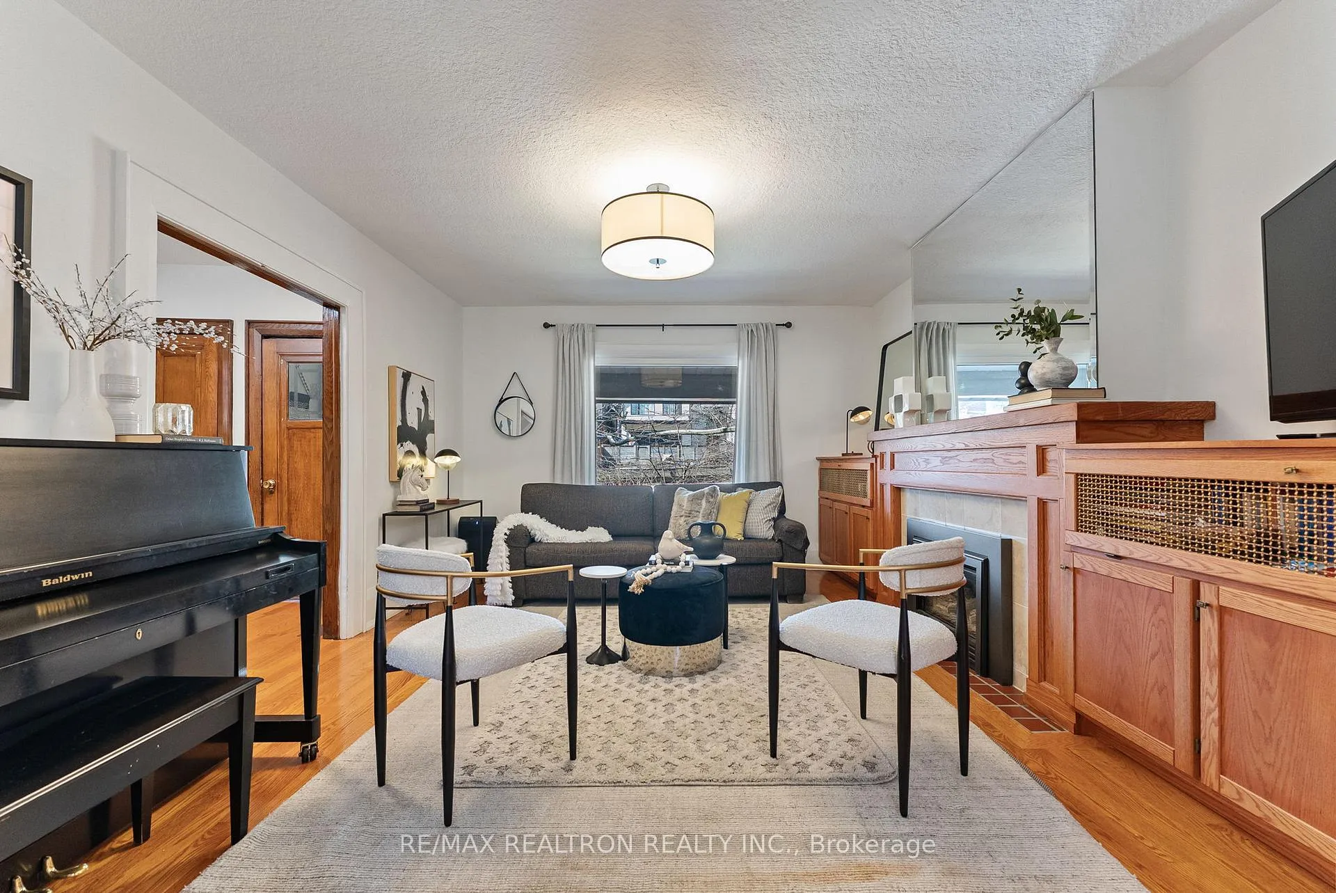 Photo 7 of 105 Springmount Avenue, Toronto, Corso Italia-Davenport — HOMEH