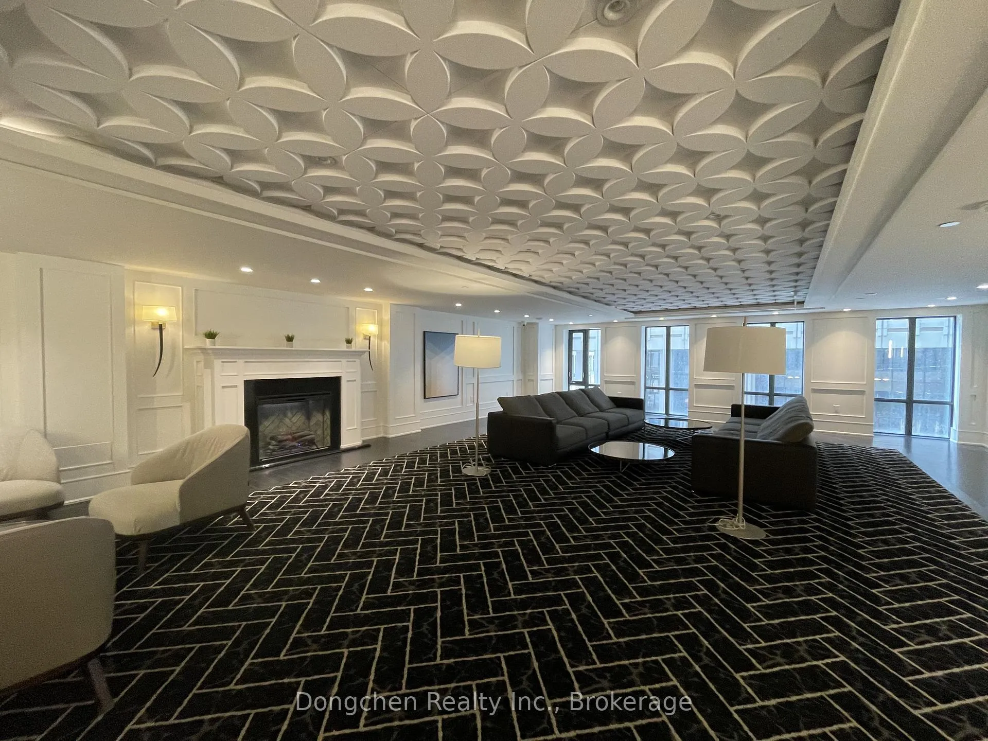 Photo 2 of Unit 417, 955 Bay Street, Toronto, Bay Street Corridor — HOMEH