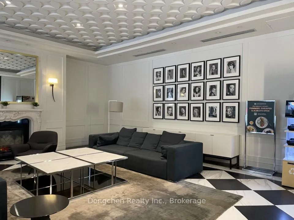 Photo 3 of Unit 417, 955 Bay Street, Toronto, Bay Street Corridor — HOMEH