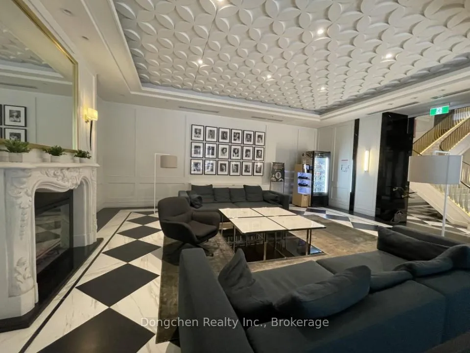 Photo 4 of Unit 417, 955 Bay Street, Toronto, Bay Street Corridor — HOMEH