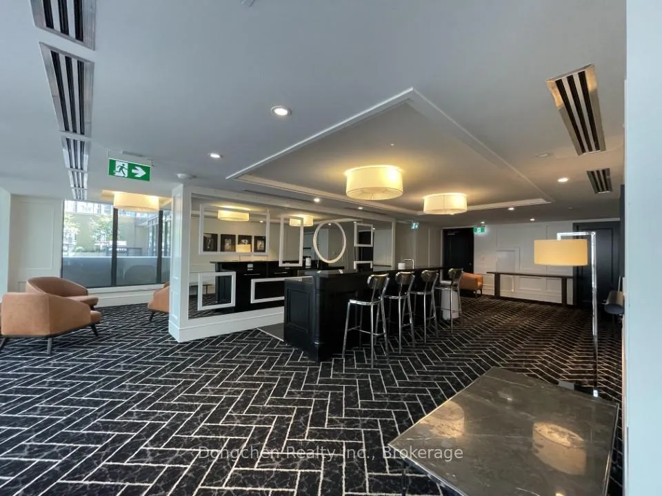 Photo 5 of Unit 417, 955 Bay Street, Toronto, Bay Street Corridor — HOMEH