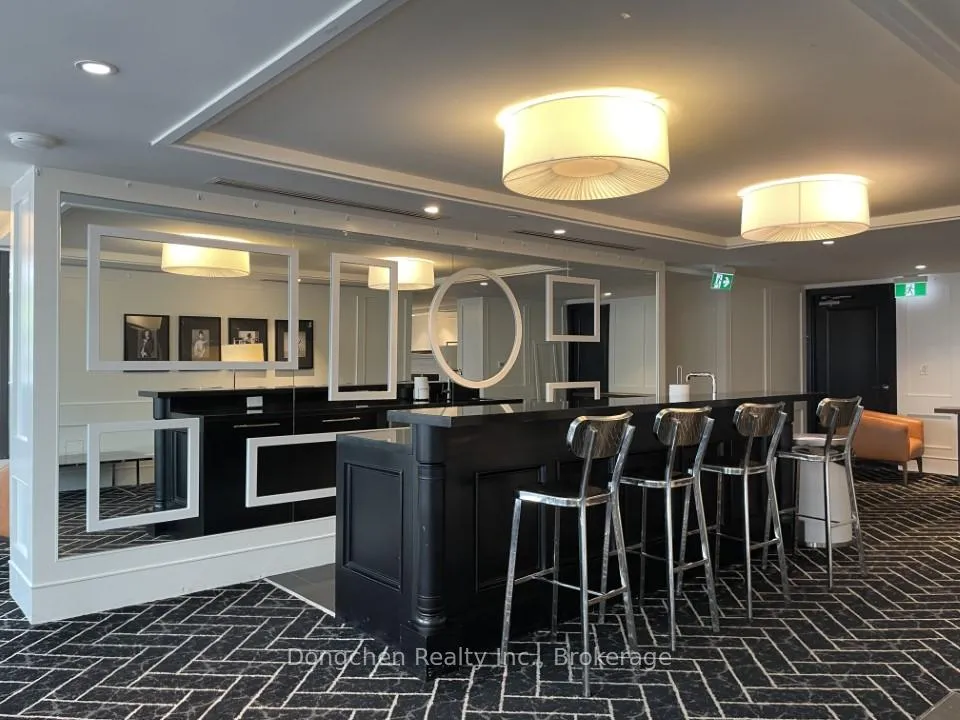 Photo 6 of Unit 417, 955 Bay Street, Toronto, Bay Street Corridor — HOMEH