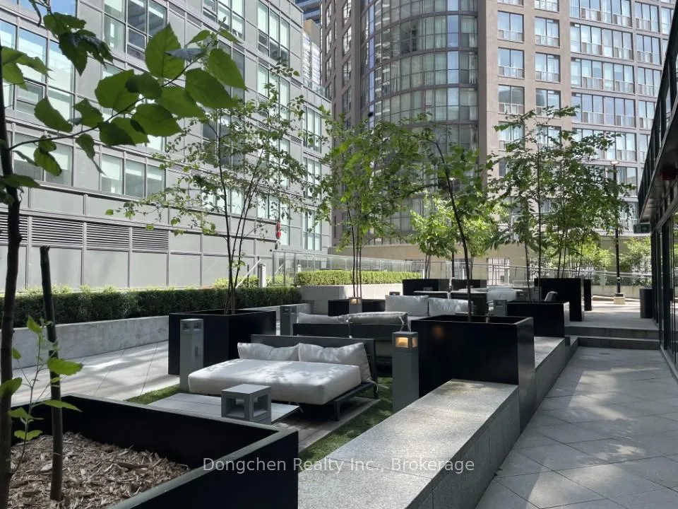 Photo 17 of Unit 417, 955 Bay Street, Toronto, Bay Street Corridor — HOMEH