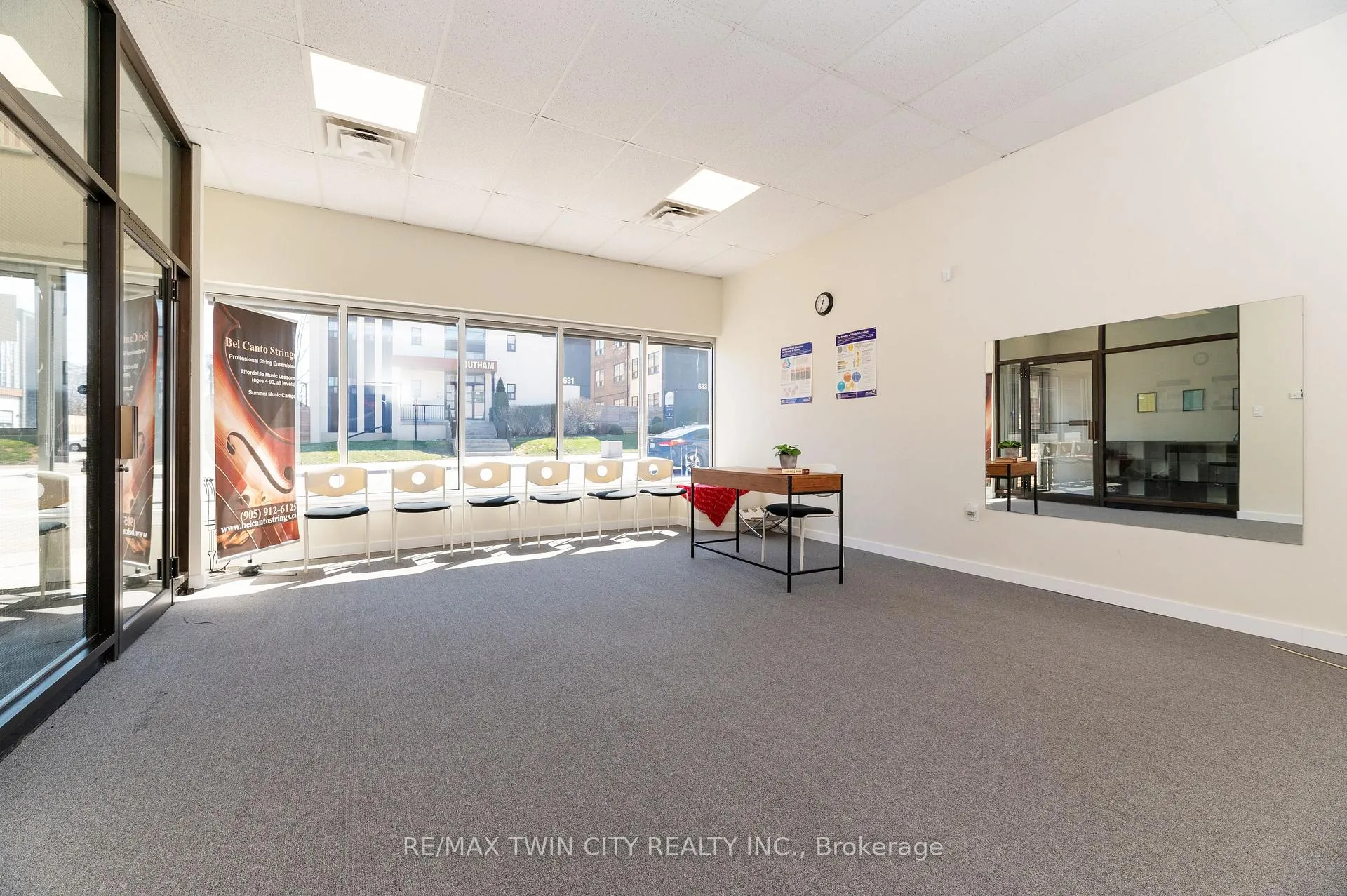 Photo 20 of 608 Upper James Street, Hamilton, Southam — HOMEH