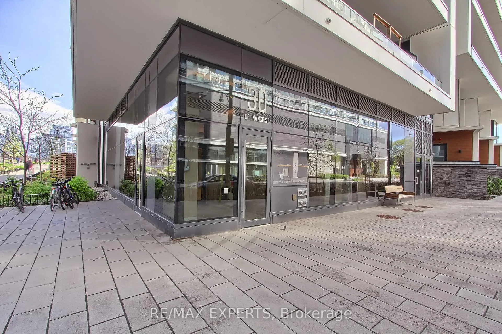 Photo 3 of Unit 611, 30 Ordnance Street, Toronto, Niagara — HOMEH