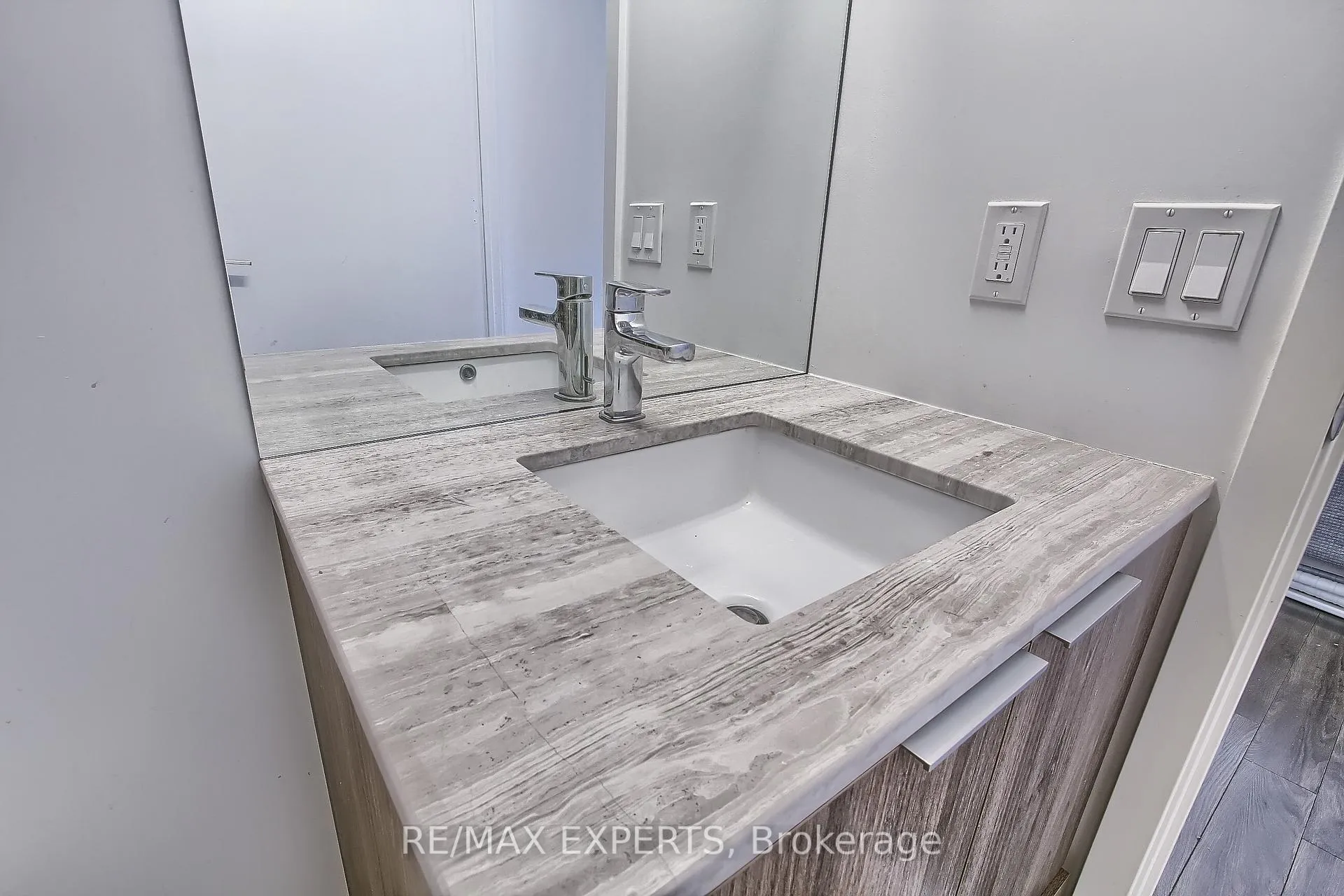 Photo 27 of Unit 611, 30 Ordnance Street, Toronto, Niagara — HOMEH