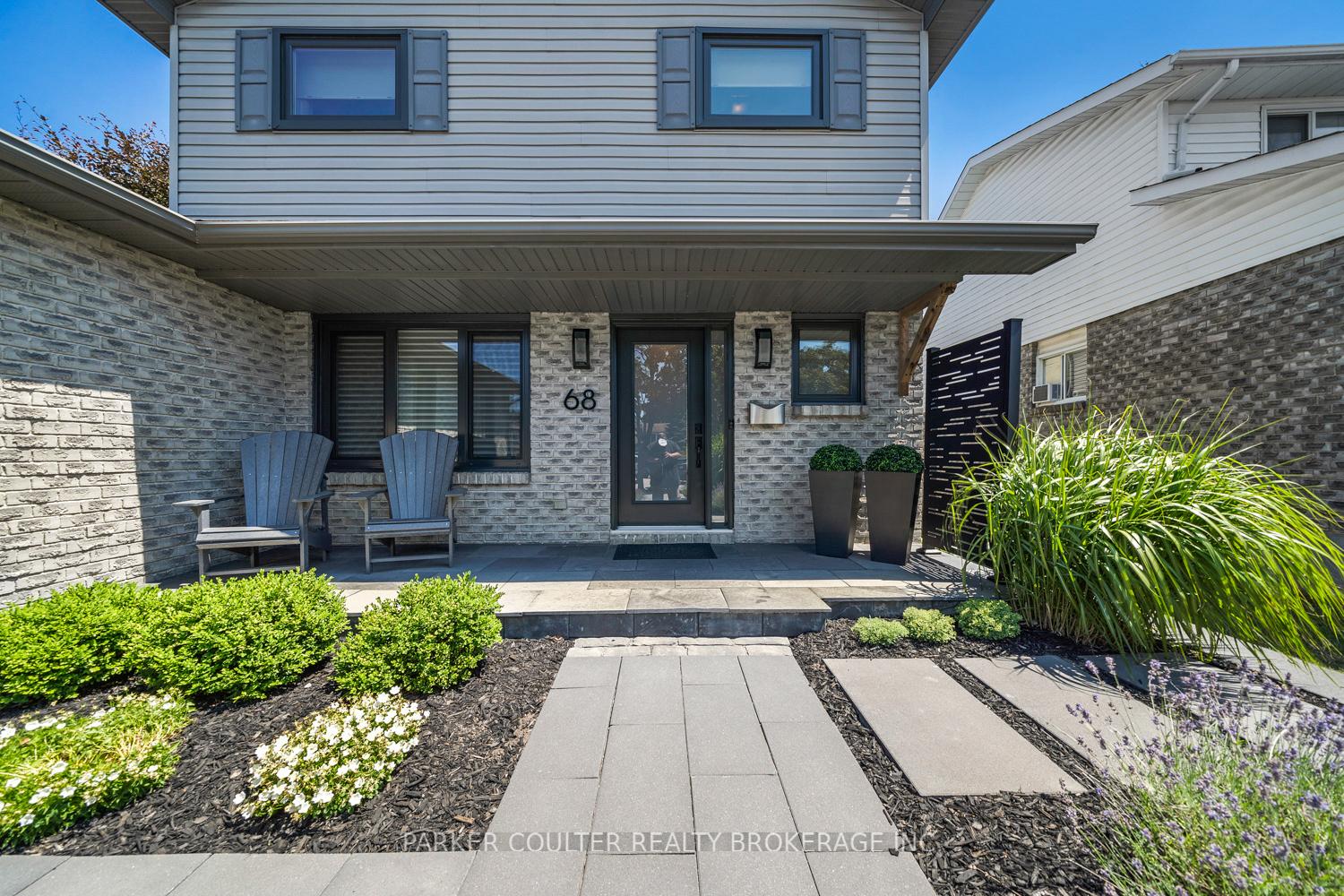 Photo 4 of 68 Mcconkey Place, Barrie, Allandale Heights — HOMEH