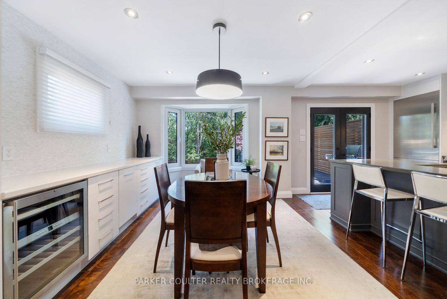 Photo 9 of 68 Mcconkey Place, Barrie, Allandale Heights — HOMEH
