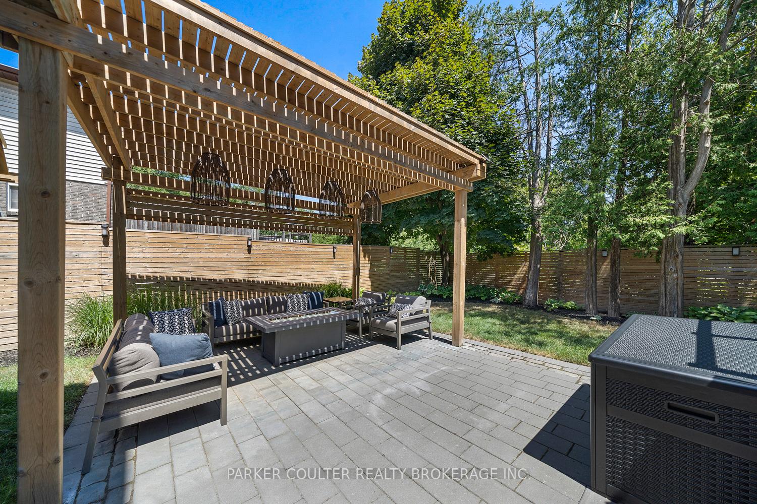 Photo 36 of 68 Mcconkey Place, Barrie, Allandale Heights — HOMEH