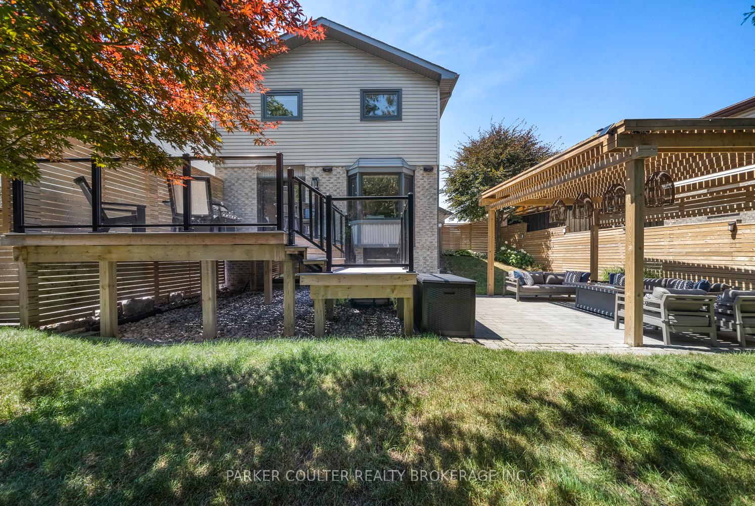 Photo 38 of 68 Mcconkey Place, Barrie, Allandale Heights — HOMEH