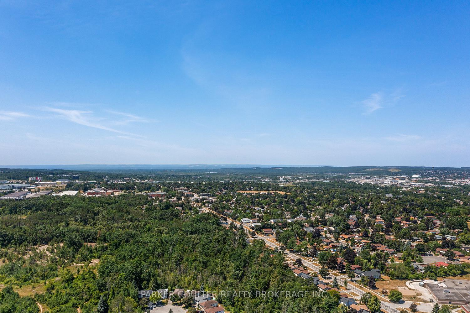 Photo 42 of 68 Mcconkey Place, Barrie, Allandale Heights — HOMEH