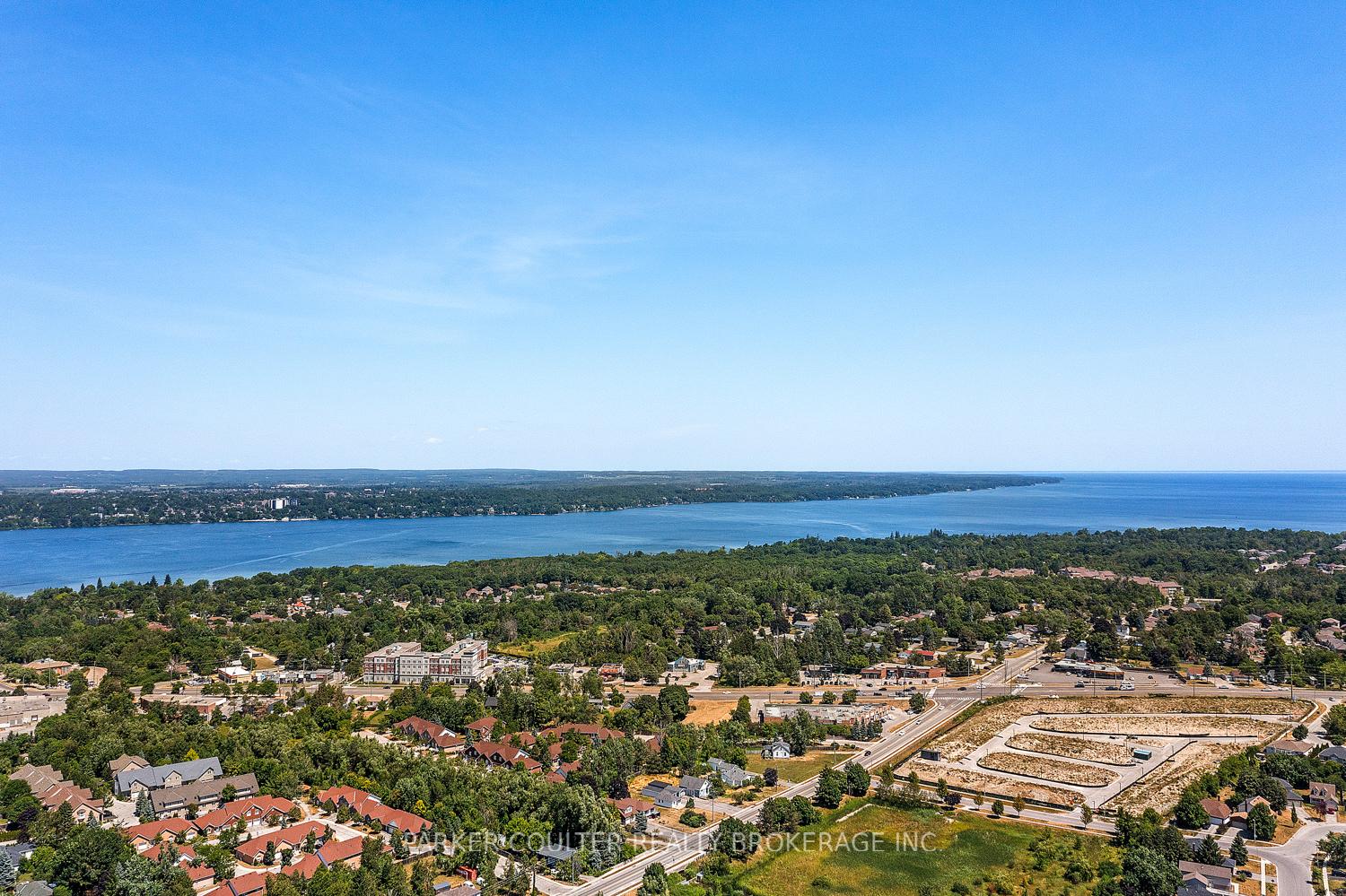 Photo 43 of 68 Mcconkey Place, Barrie, Allandale Heights — HOMEH