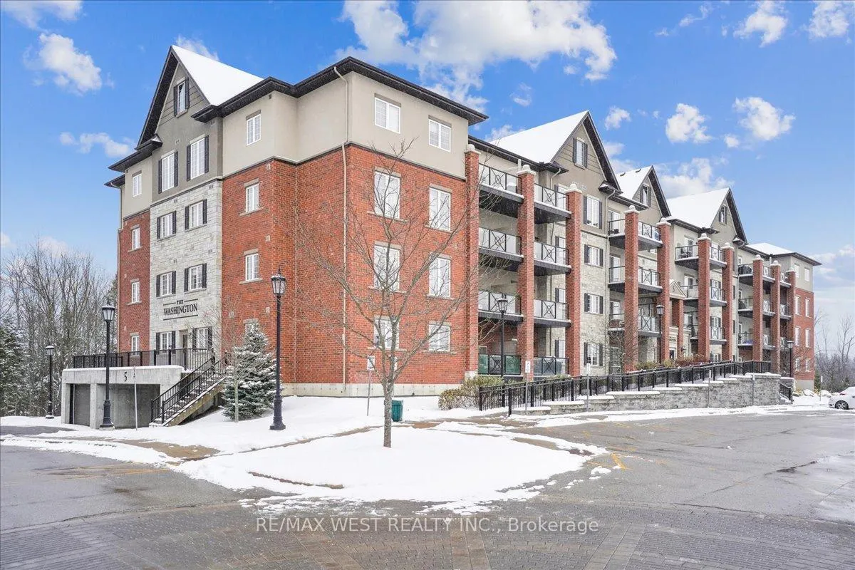 Photo 1 of Unit 203, 5 Greenwich Street, Barrie, Ardagh — HOMEH