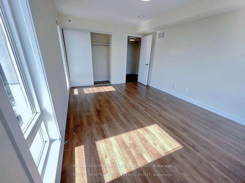 Photo 6 of Unit 1203, 11 Dunsheath Way, Markham, Cornell — HOMEH
