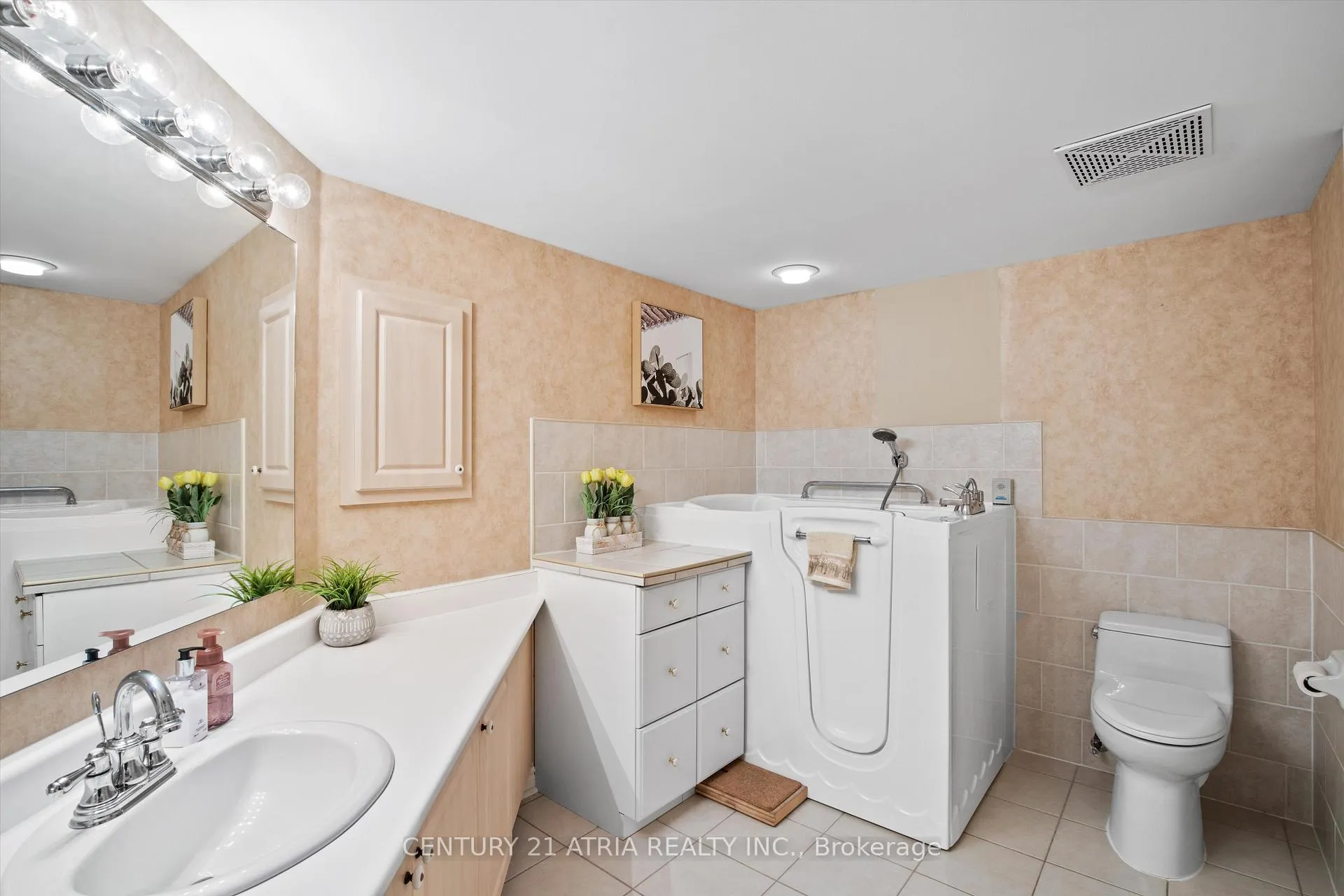 Photo 17 of Unit 212, 55 The Boardwalk Way, Markham, Greensborough — HOMEH