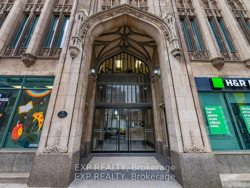 Front of Unit 805, 36 James Street S