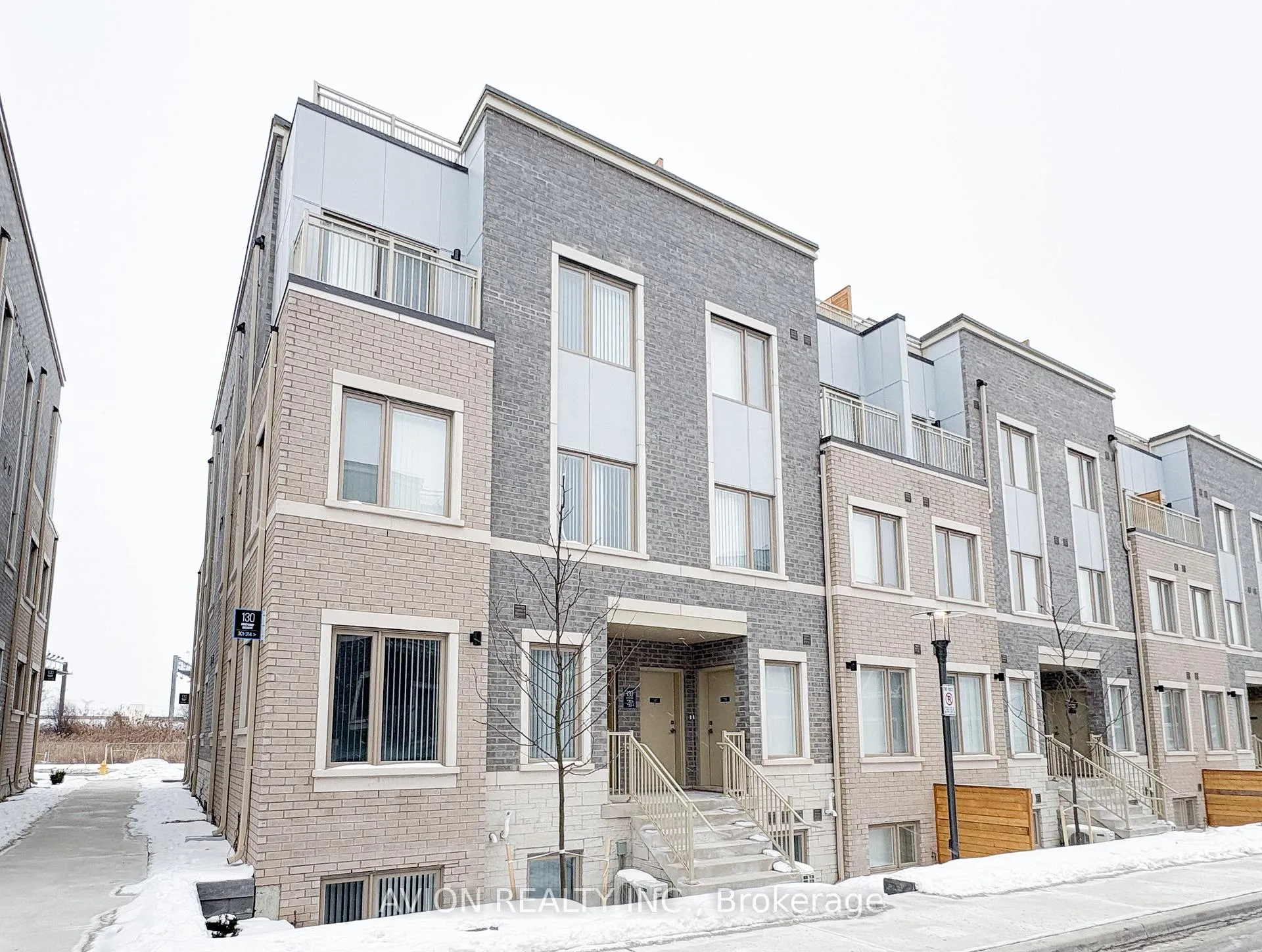 Front of Unit TH 302, 130 Honeycrisp Crescent