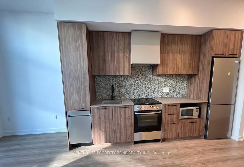 Photo 4 of Unit 101, 10 Lagerfield Drive, Brampton, Northwest Brampton — HOMEH