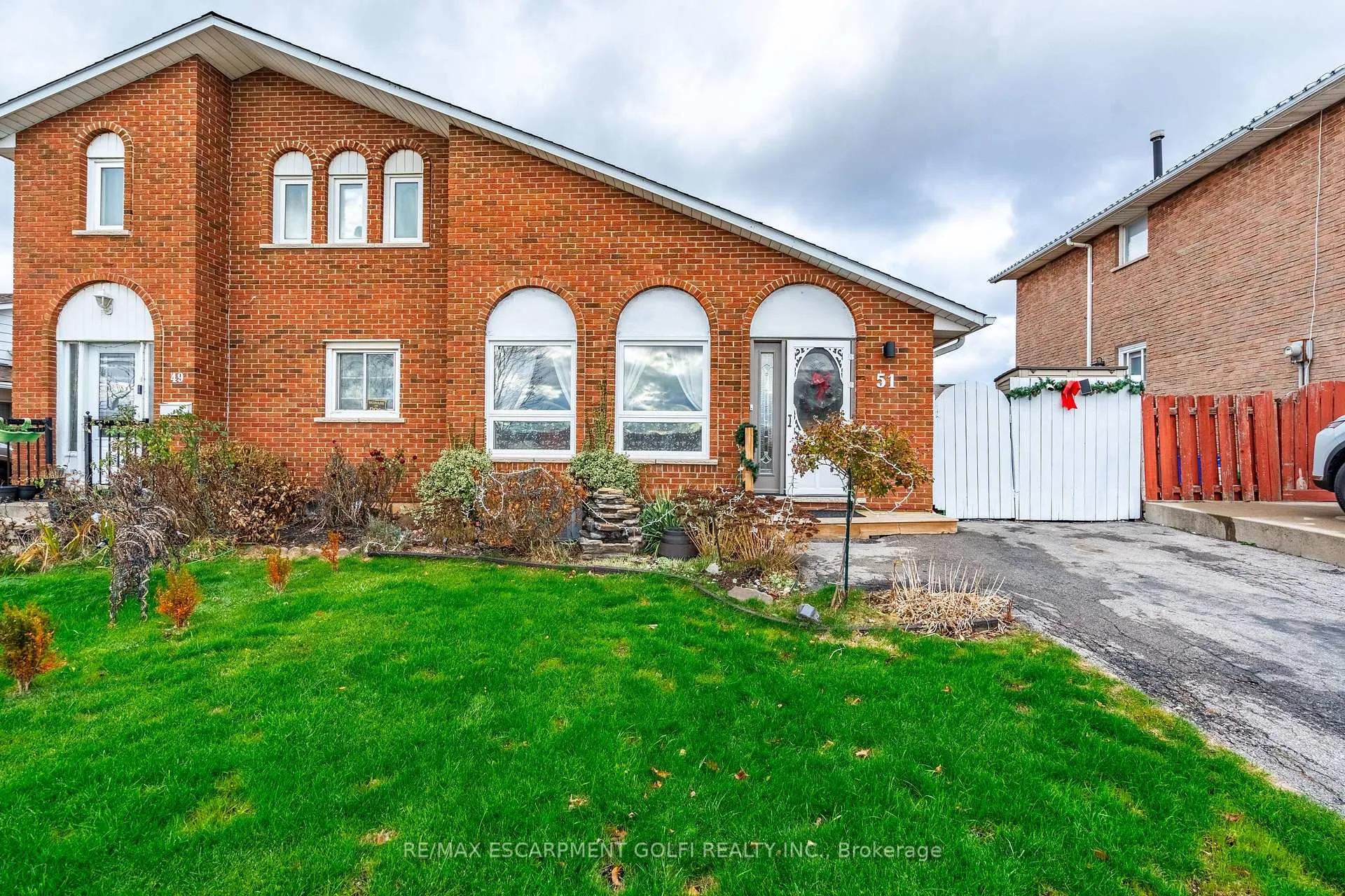 Photo 1 of 51 Leggett Crescent, Hamilton, Lawfield — HOMEH